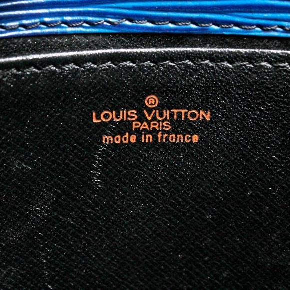 Louis Vuitton Epi Leather Blue Lena 28 Blue Clutch Crossbody Bag - Picture 10 of 15